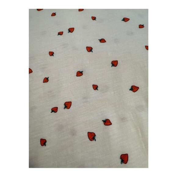 Old Navy EveryWear Strawberry Print Slub-Knit T-Shirt - Size XL - Picture 4 of 10